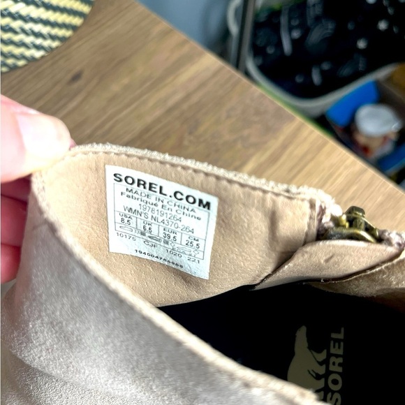 WOMEN'S JOAN OF ARCTIC™ WEDGE III CHELSEA BOOTIE - Picture 6 of 7